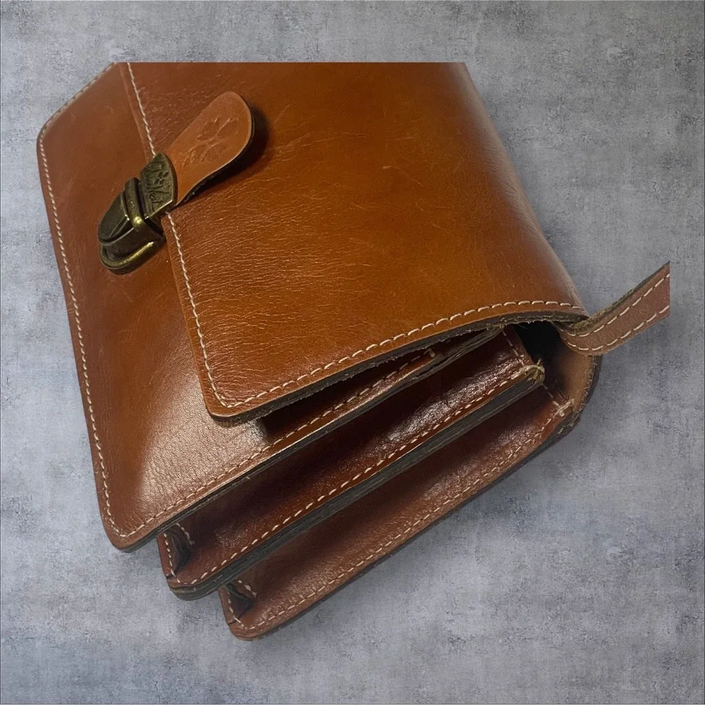 Patricia Nash Italian Leather Brown Crossbody Bag Vintage Push Lock Accordion‎